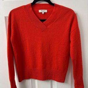 Madewell orange cashmere sweater Size XS #knitwear #winterwear
